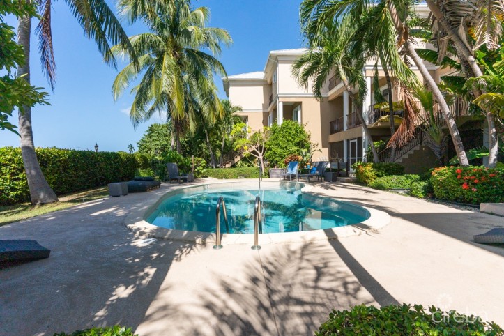 REDUCED | TURNBERRY EAST, CRYSTAL HARBOUR