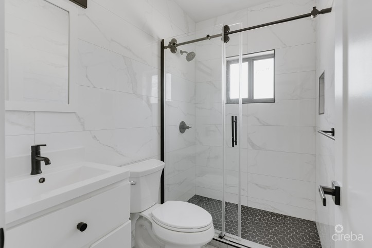 KINGSLEY TOWNHOMES 2 BED PLUS DEN UNIT 2.