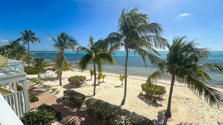 CONCH CLUB CONDO LITTLE CAYMAN