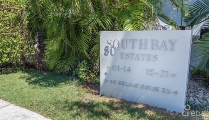 SOUTH BAY ESTATES - 4 BED TOWNHOME WITH EXCEPTIONAL FLOOR PLAN