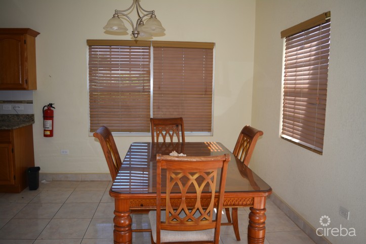 ROYAL HEIGHTS HALF DUPLEX