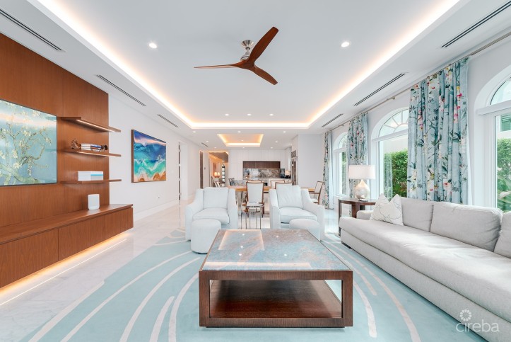 LUXURY SEVEN MILE BEACH CONDO - MANDALAY UNIT ONE