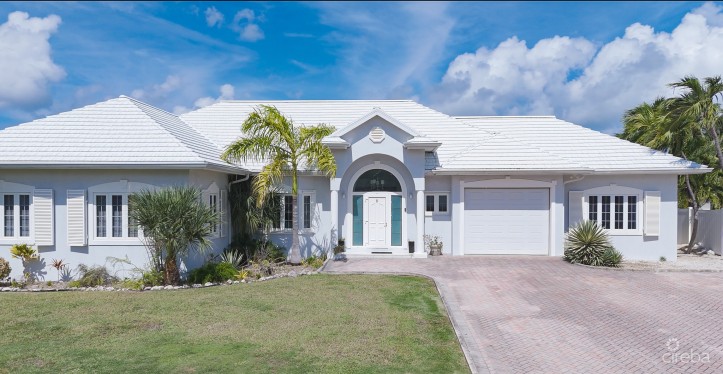 GOVERNORS HARBOUR CANAL FRONT FAMILY HOME