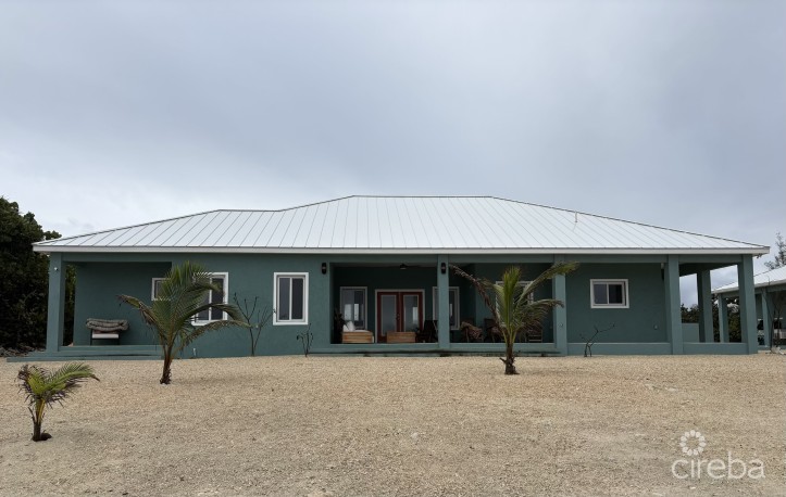 ROCK ROAD OCEAN FRONT HOME