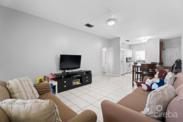 SILVER OAKS CONDO - 2 BED, 2 BATH . SECOND FLOOR