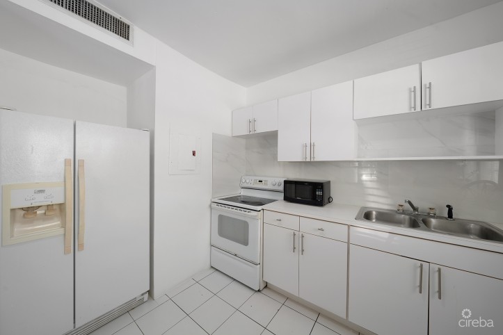 TWO  ONE BED INVESTMENT, 447,500$ EACH! (SOLD TOGETHER ONLY) SOUTH SOUND OR ONE BIG UNIT