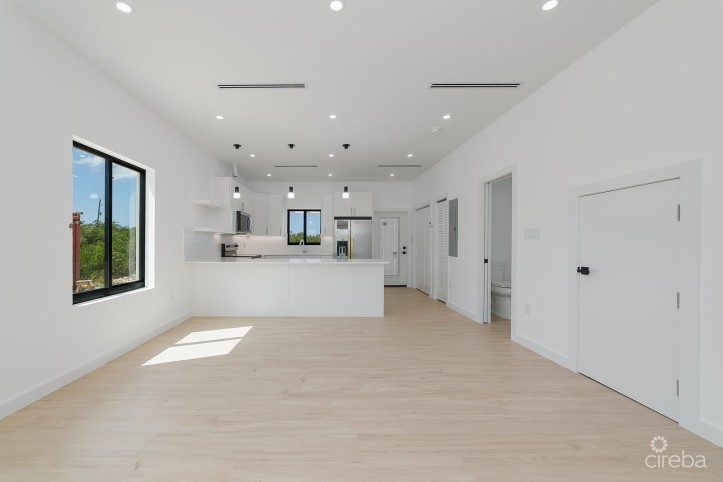 LUMINA - 2 BED 2.5 BATH DUPLEX - #1