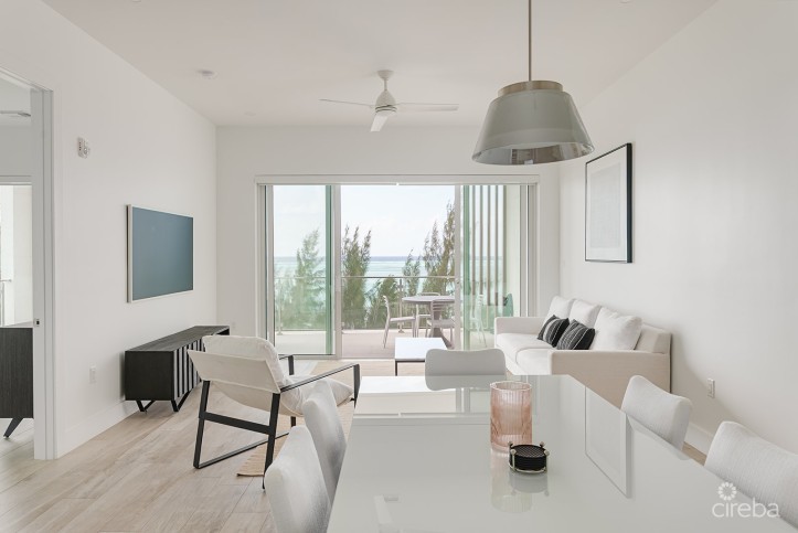 AURA #401 PENTHOUSE - SOUTH SOUND