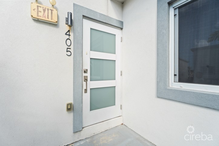 DOWNTOWN REACH 405
