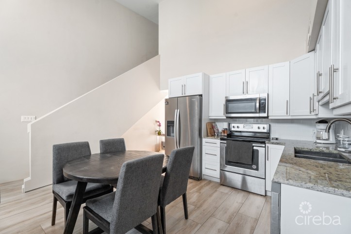 DOWNTOWN REACH 405