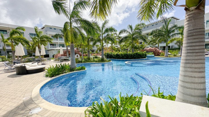OLEA 3 BED CANAL FRONT DUPLEX