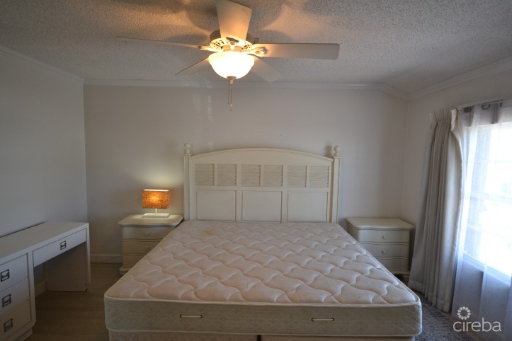TROPICAL HAVEN 6