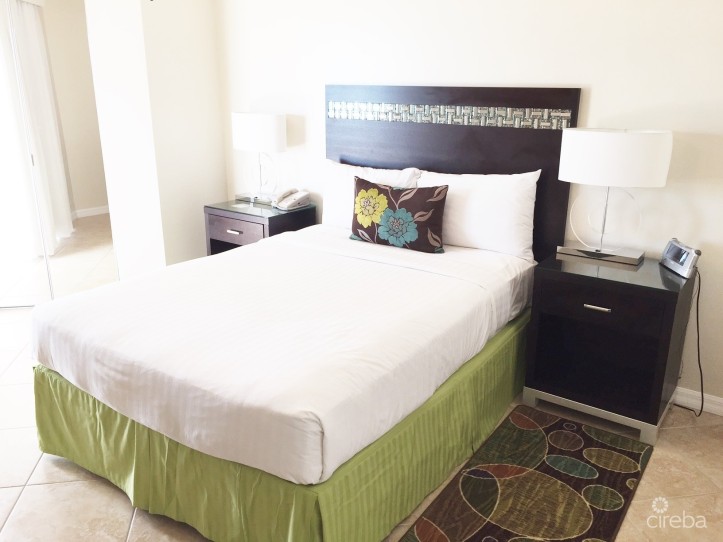 HOLIDAY INN RESORT - FRACTIONAL OWNERSHIP