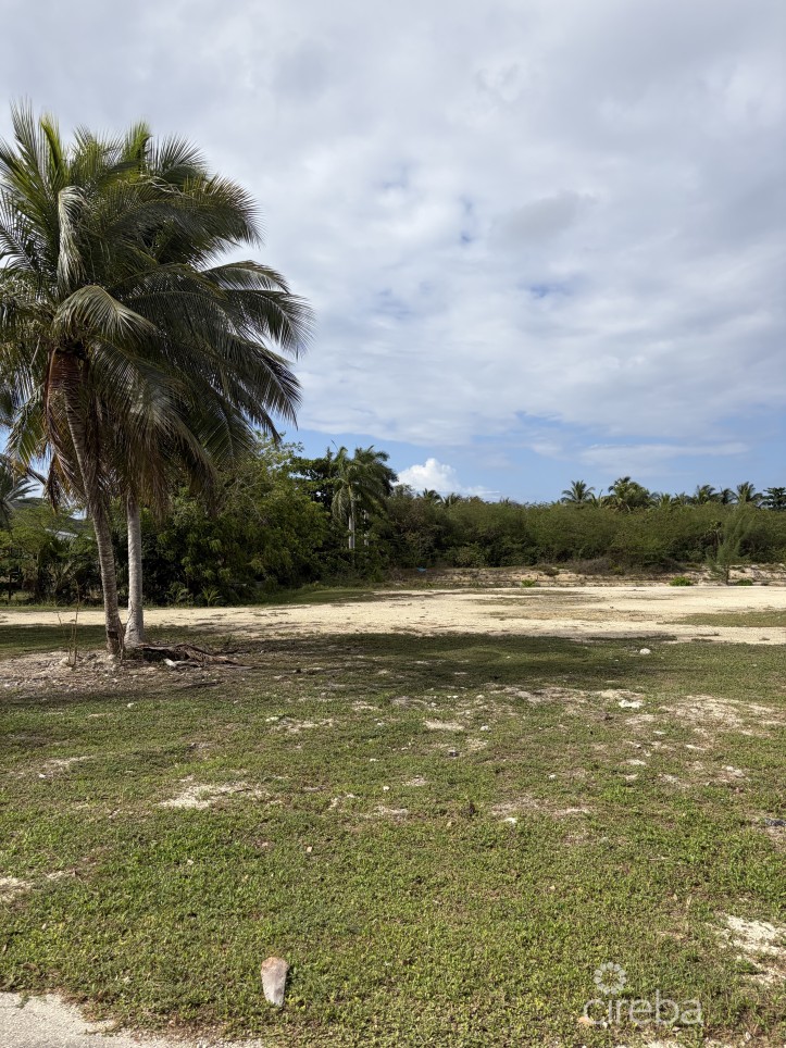 SUNRISE LANDING LOT  (LAKE VIEW)