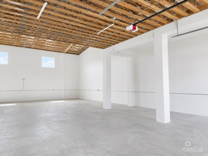 PRIME LOCATION - LEASED INVESTMENT WAREHOUSE