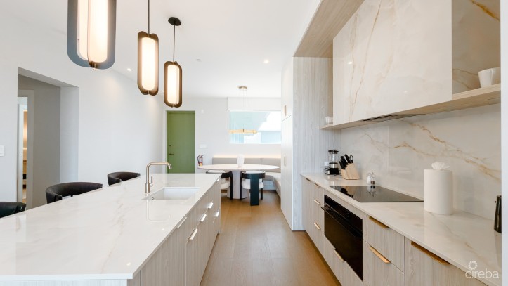 THE GROVE TOO - 4 BED PENTHOUSE
