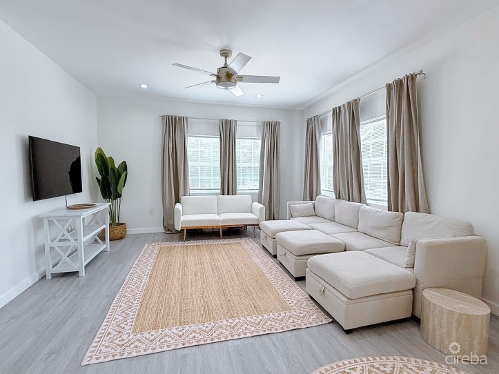 LITTLE CAYMAN 4 BEDROOM RESIDENTIAL HOME