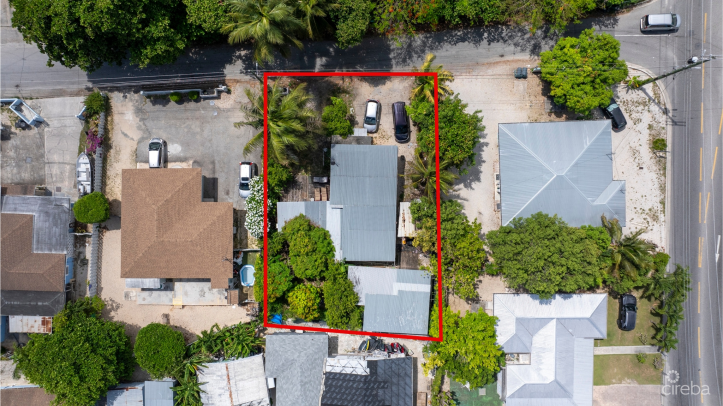 FOUR-PLEX / NEIGHBOURHOOD COMMERCIAL ZONING LAND