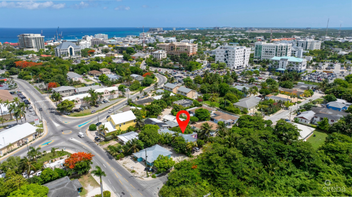 FOUR-PLEX / NEIGHBOURHOOD COMMERCIAL ZONING LAND