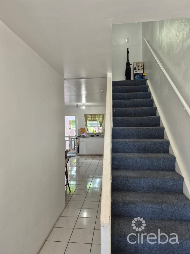 RANDYKE GARDENS 64