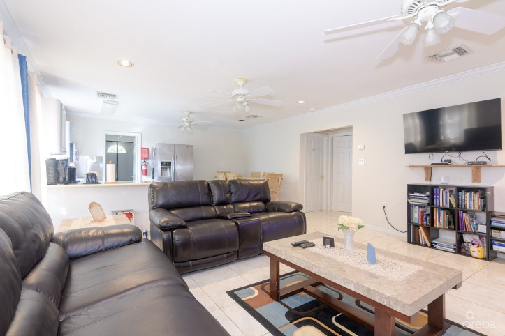 CAYMAN BRAC PIONEER LANE HOUSE AND COTTAGE