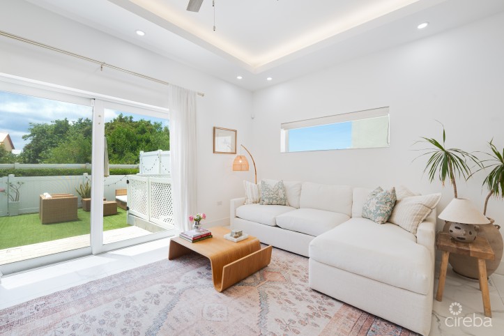THE MANTRAS #18 | END UNIT IN SOUTH SOUND GATED DEVELOPMENT