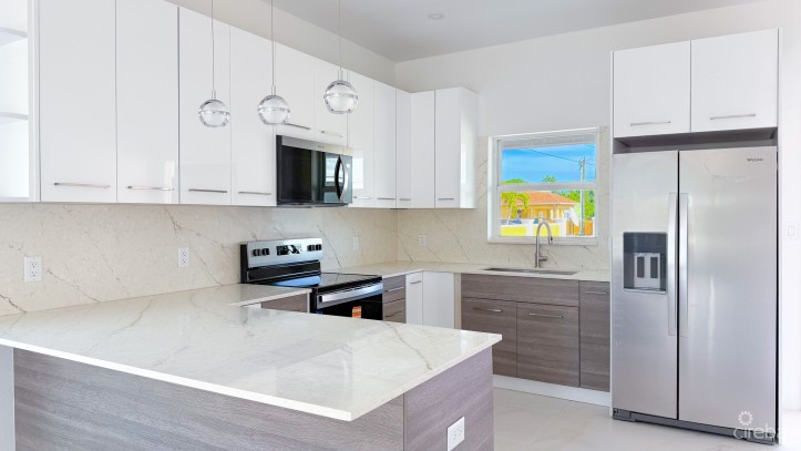 BRAND NEW SERENITY RETREAT 2 BEDROOM TOWNHOUSE