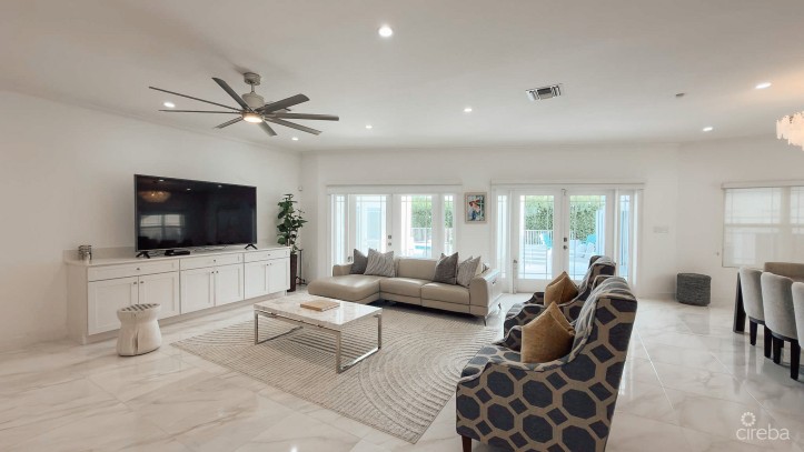 SHORECREST CIRCLE 4 BEDROOM FAMILY HOME