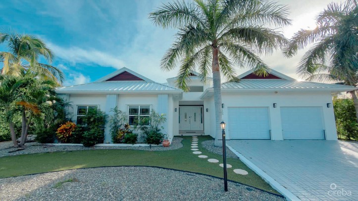 SHORECREST CIRCLE 4 BEDROOM FAMILY HOME