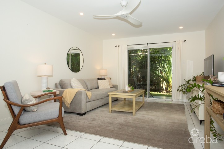 TURNKEY 2BED PLUS DEN END UNIT TROPICAL HAVEN