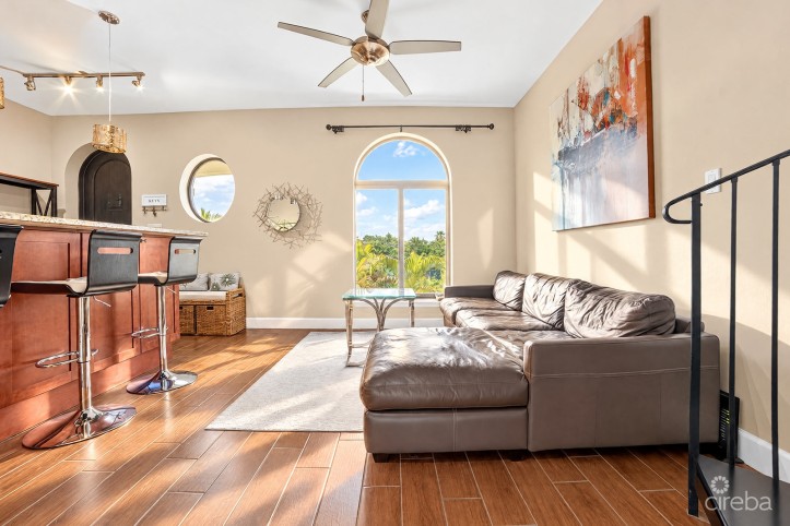 2 BEDROOM SAN SEBASTIAN TOWNHOUSE