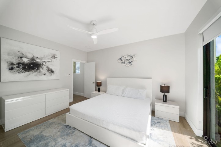 SILVER REEF RESIDENCES:  STUNNING GROUND FLOOR 2-BEDROOM