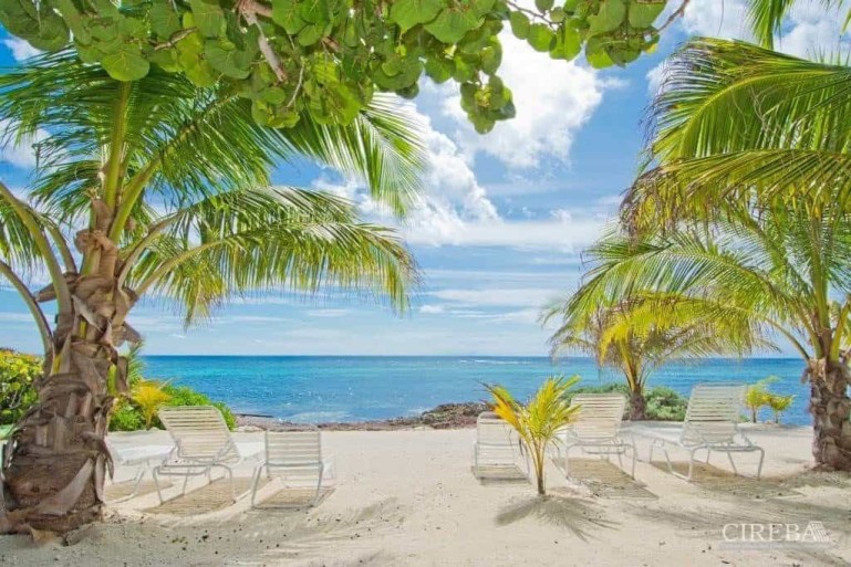 Grand Cayman Beachfront Homes for Sale